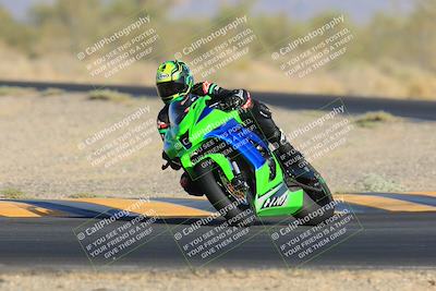 media/May-14-2023-SoCal Trackdays (Sun) [[024eb53b40]]/Turn 7 (740am)/